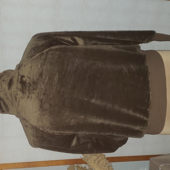 Sunday in Brooklyn-Anthropolgie sweater - Picture 5 of 8